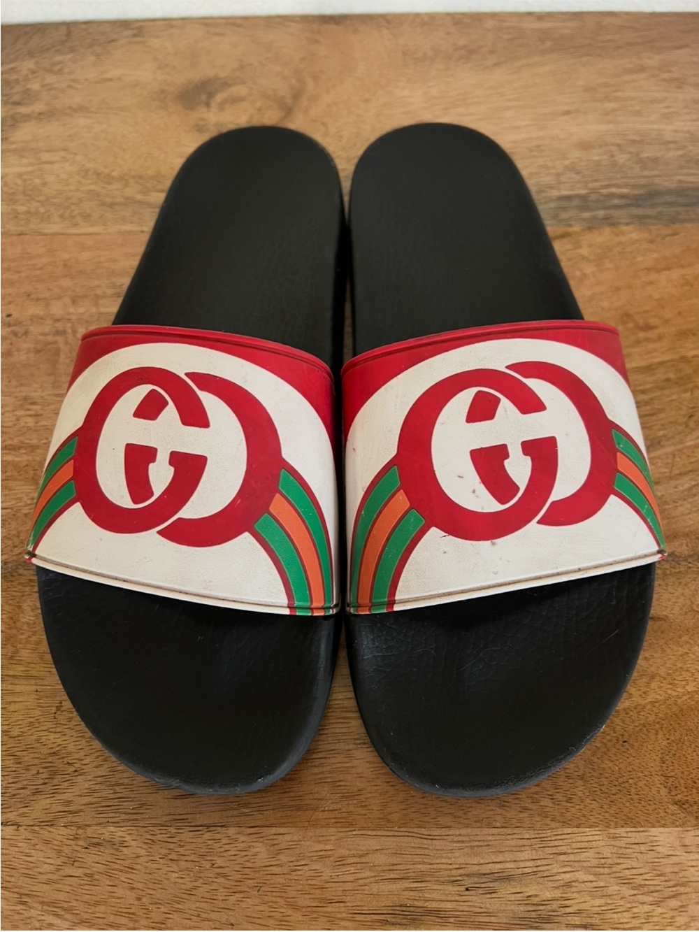 Gucci Red GG Rainbow Pool Slides Size 9